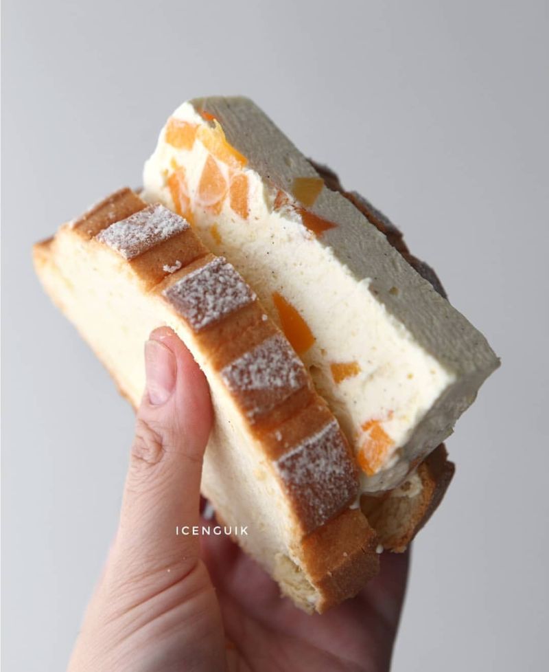 es-krim-potong-vanila-dan-peach
