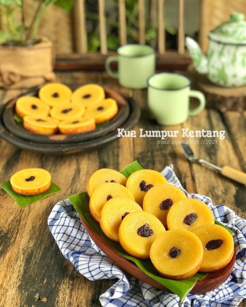 kue-lumpur-kentang
