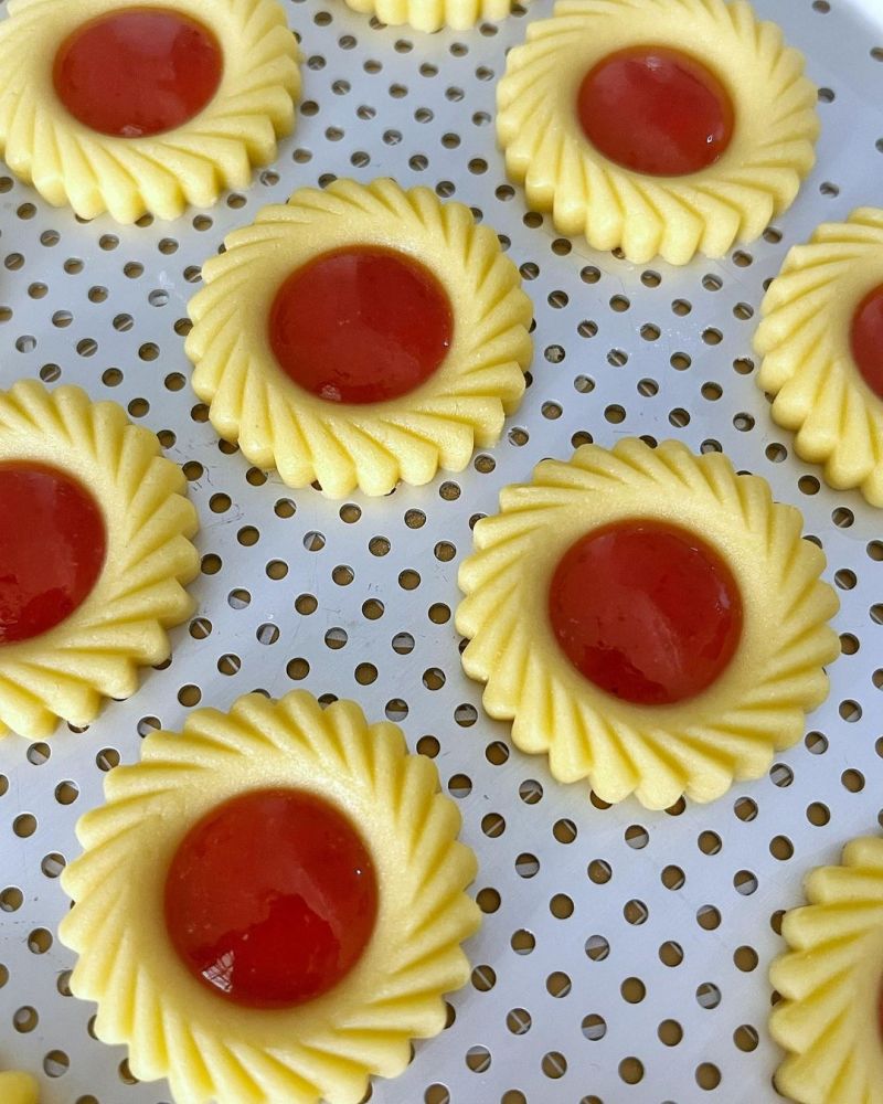 butter-cookies-with-jam