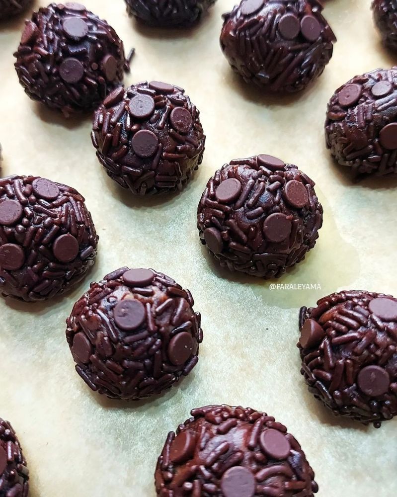 triple-choco-cookies
