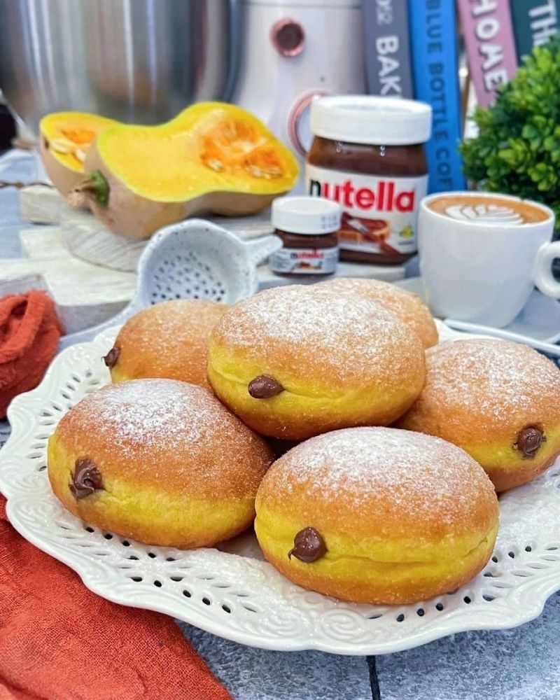 pumpkin-bomboloni