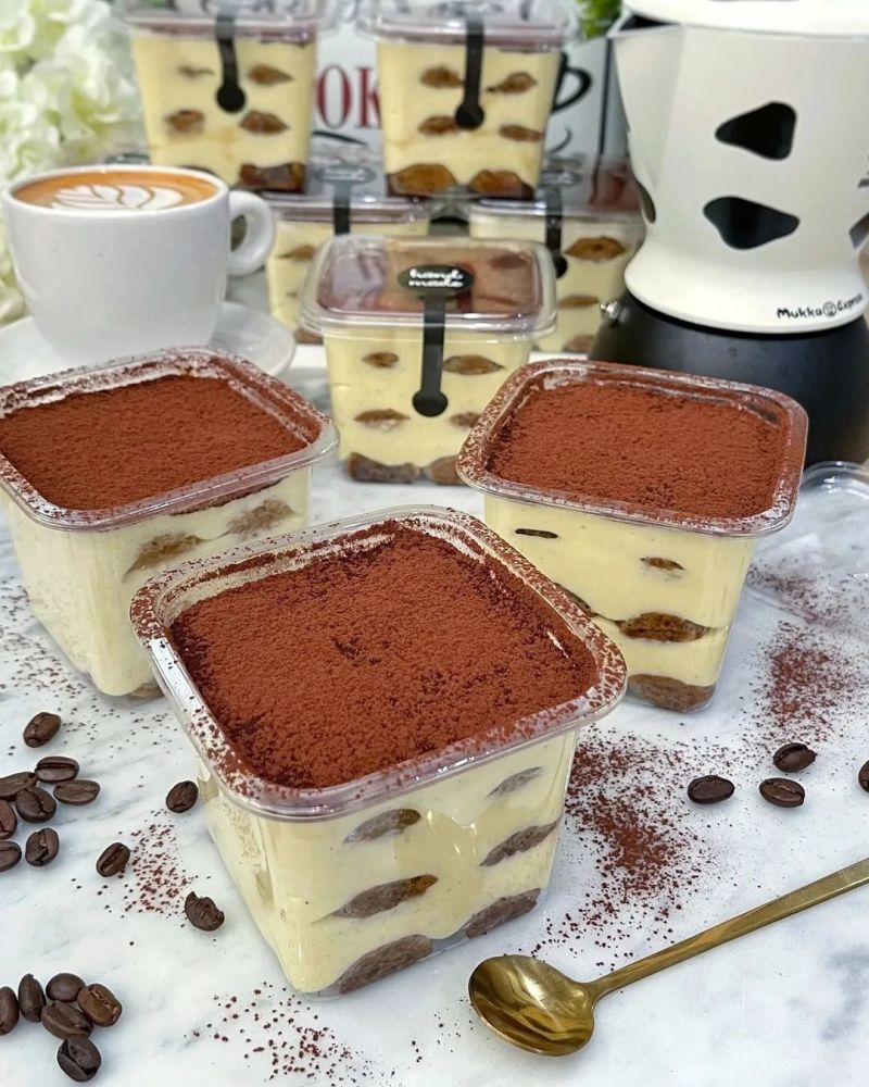 tiramisu-dessert-box