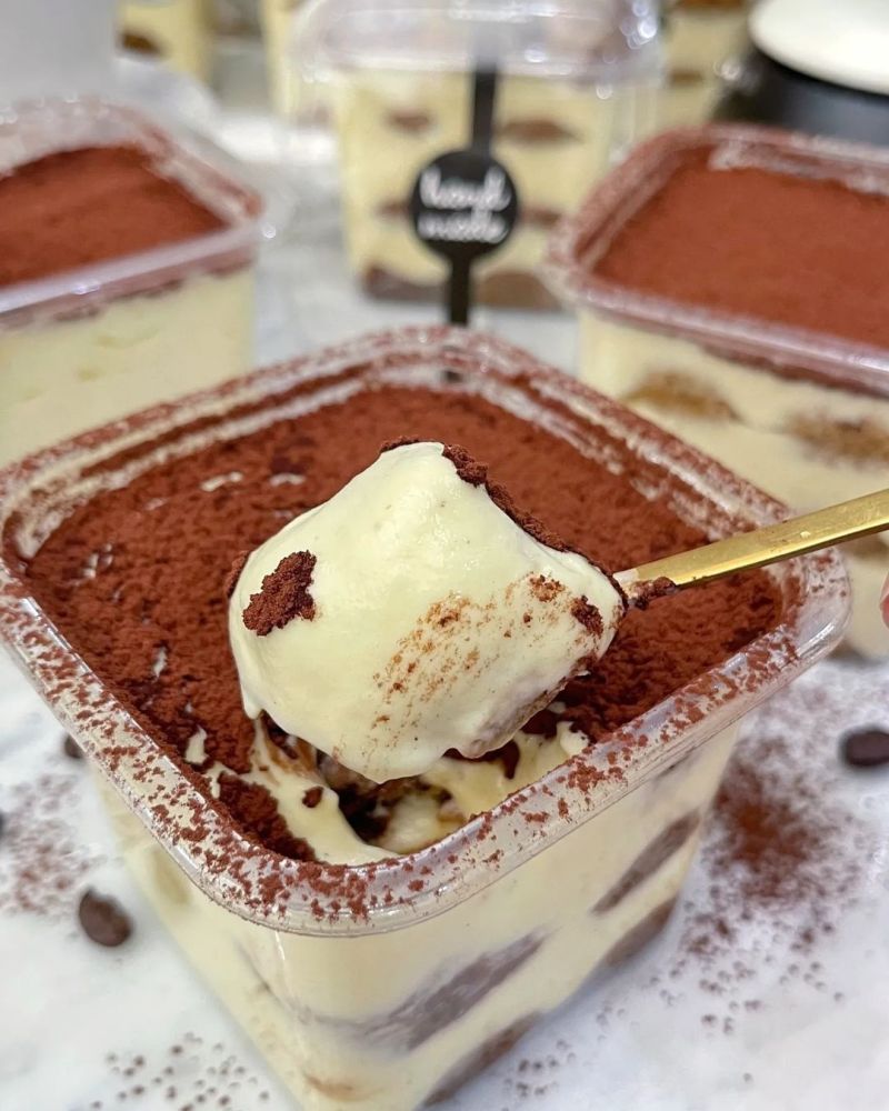 tiramisu-dessert-box