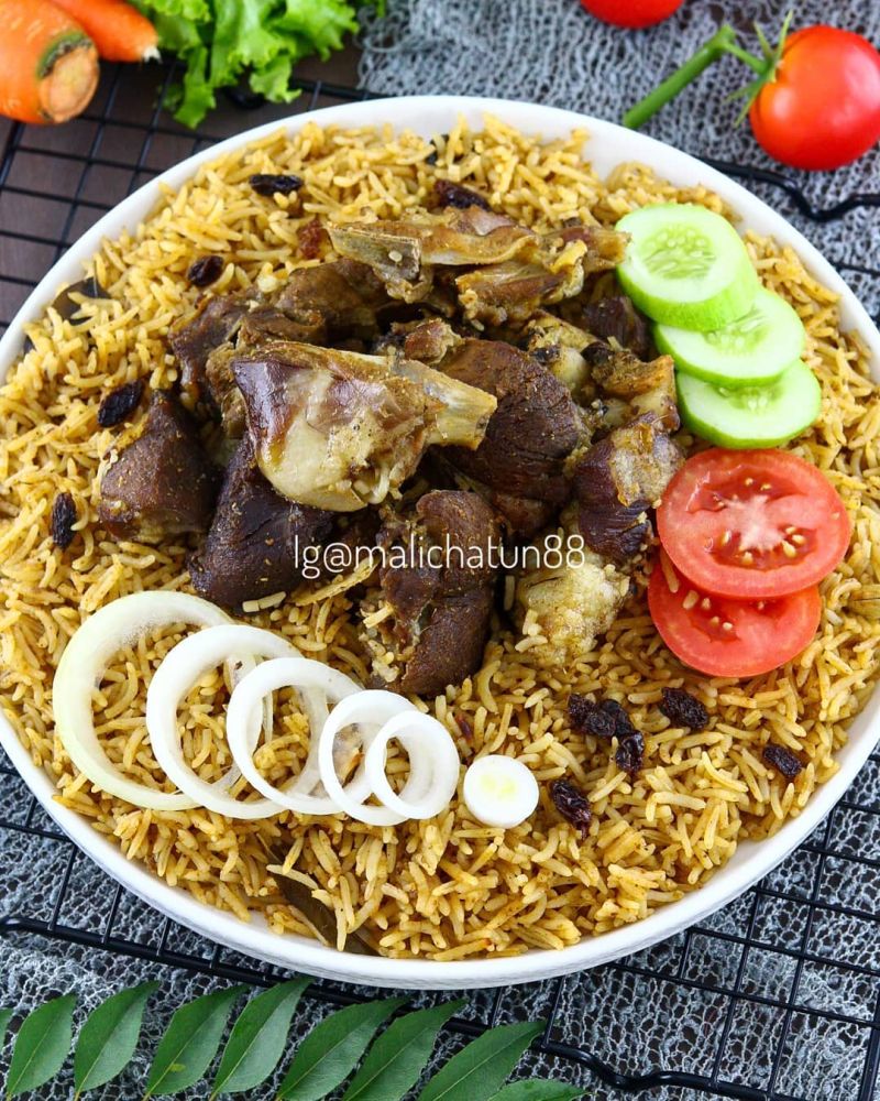 nasi-kebuli-daging-kambing