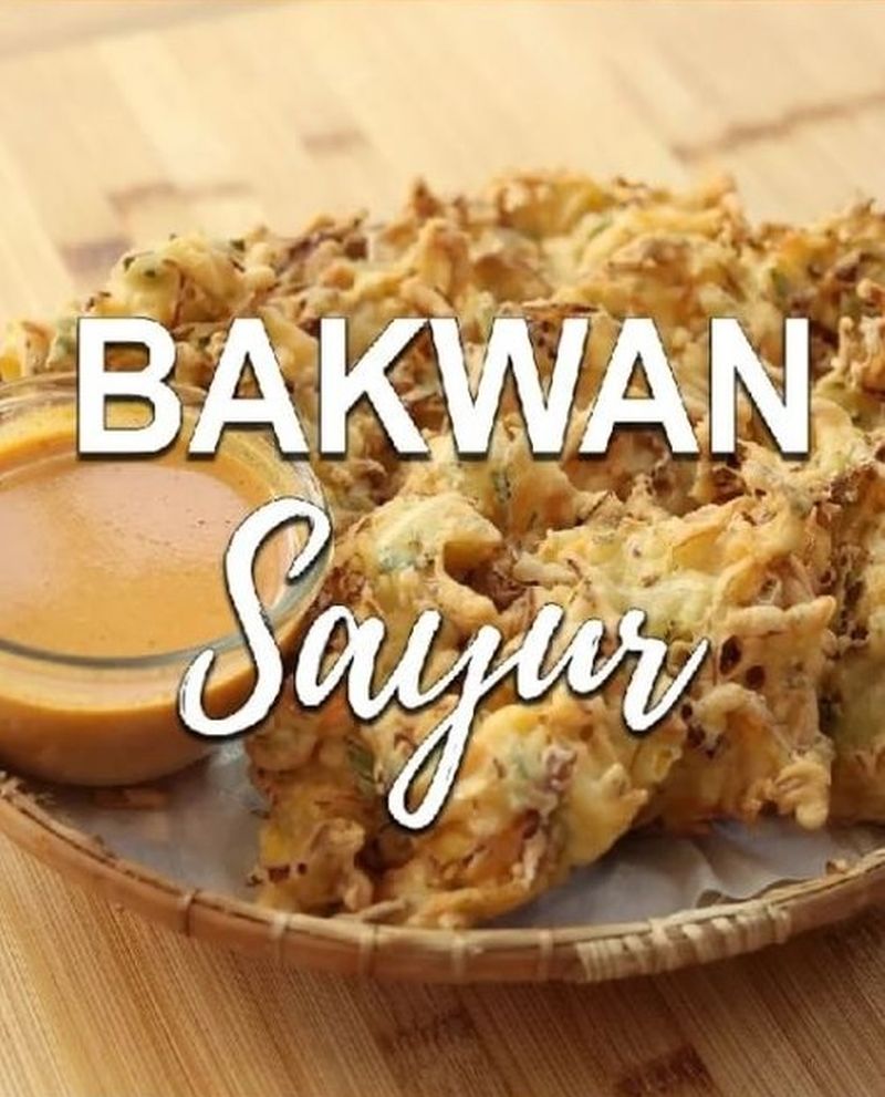 bakwan-sayur-sambal-kacang