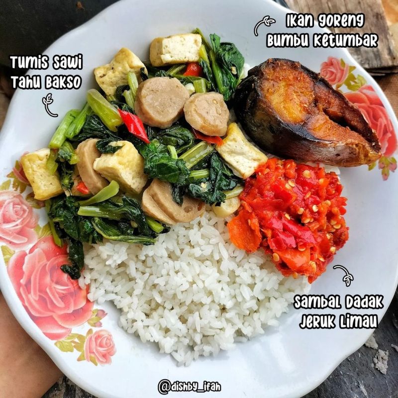 ikan-goreng-ketumbar-tumis-sawi