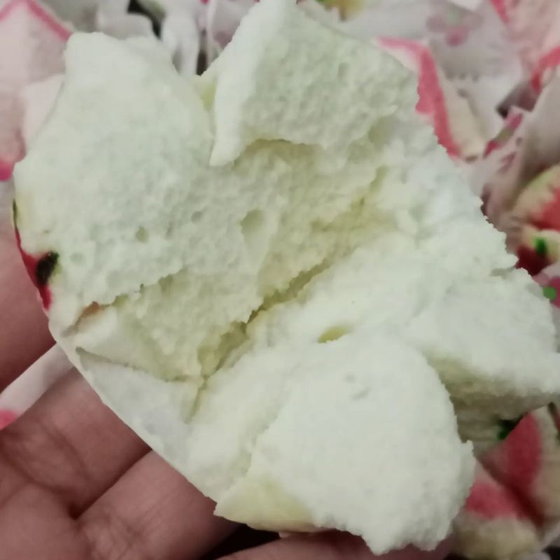khanom-pui-fai