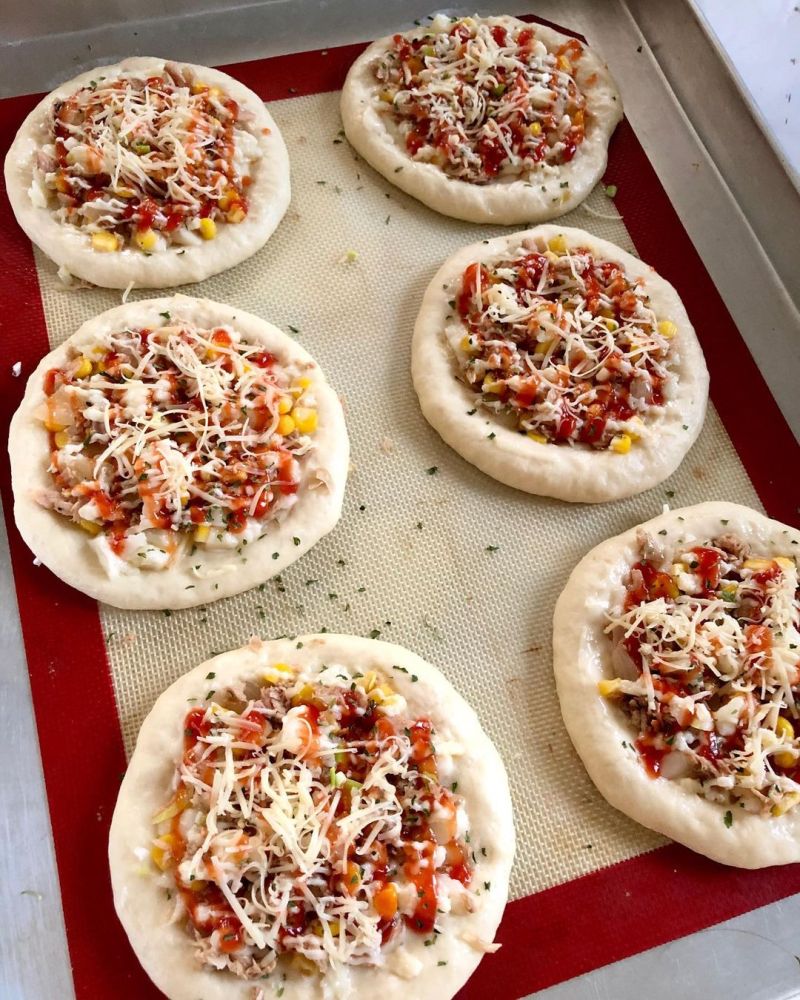 mini-tuna-pizza