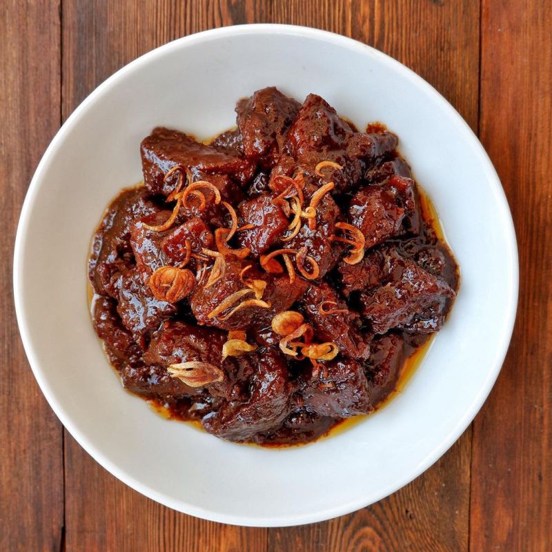 semur-betawi-daging-sapi