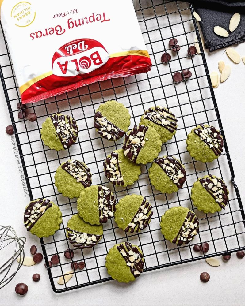 crunchy-matcha-cookies