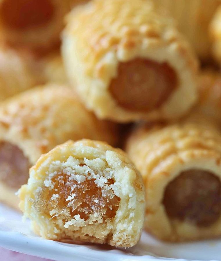 pineapple-tart-roll