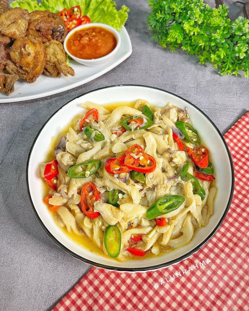 ayan-goreng-dan-tumis-jamur