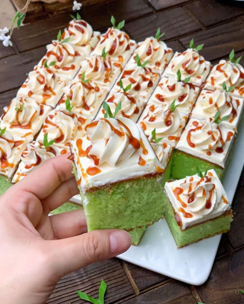 cake-potong-pandan